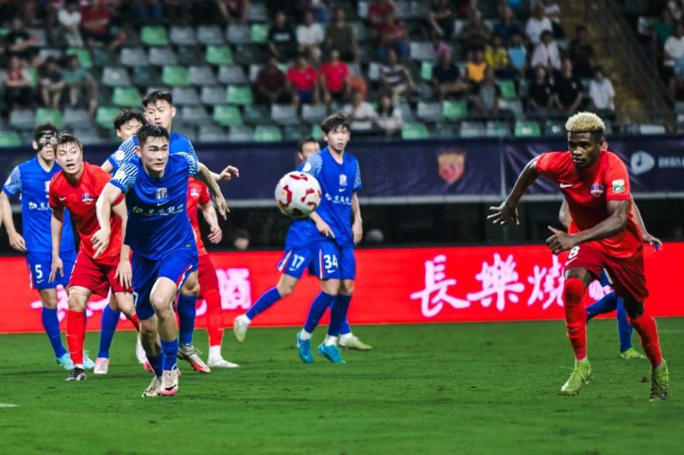 梅州客家已, 罗德里格, 茹子楠