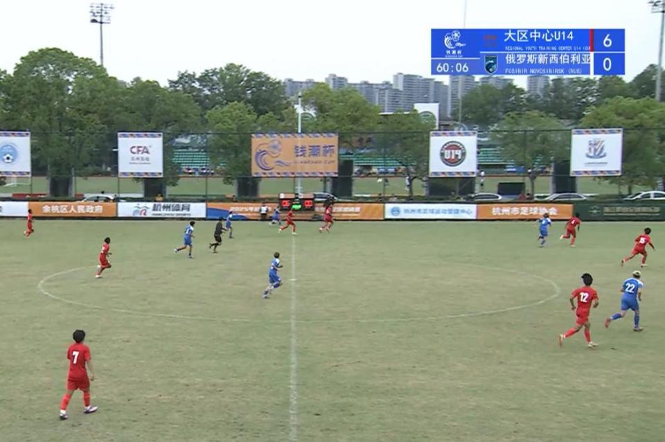 赛再接再厉, 大区中心U, 似乎年纪更 赛再接再厉, 大区中心U, 似乎年纪更